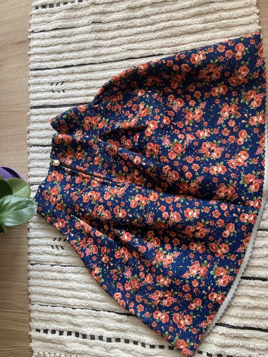 Дамска пола-балон