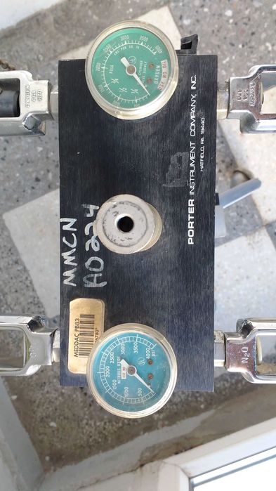 Стойка от медицинска апаратура