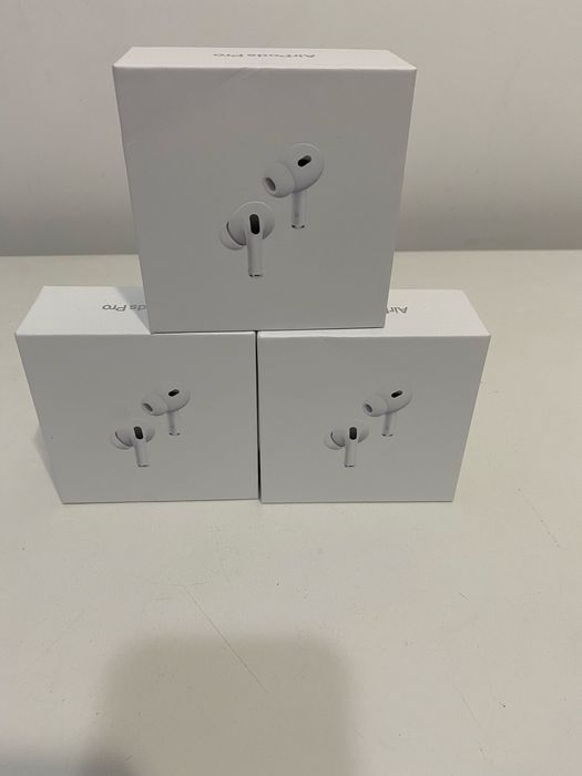 Vand 3 perechi AirPods Pro generatia 2