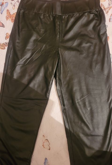 Женские кожаные брюки