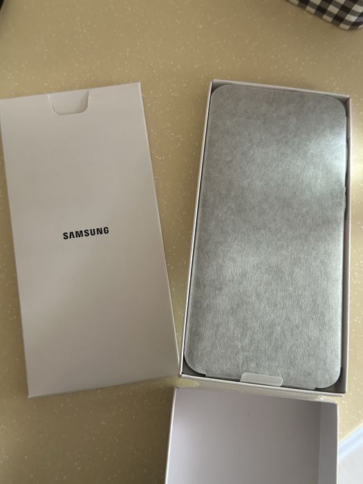 Samsung galaxy A17, 128ГБ. новый