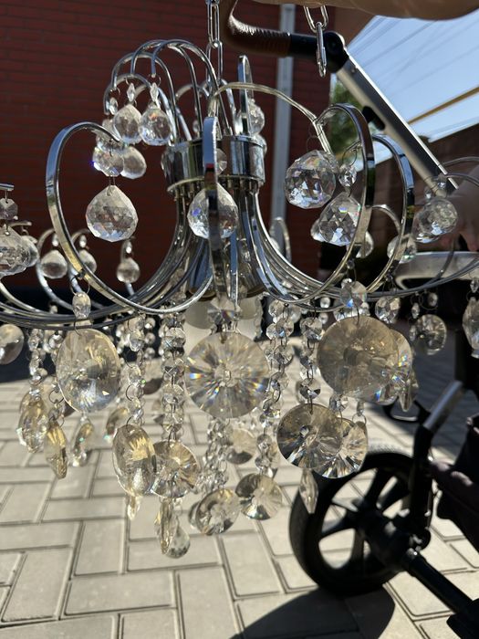 Хрустальная люстра