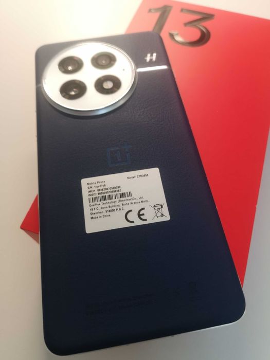 [NOU/GARANTIE] Smartphone OnePlus 13 512GB 16GB RAM 5G Dual SIM Midnight Ocean