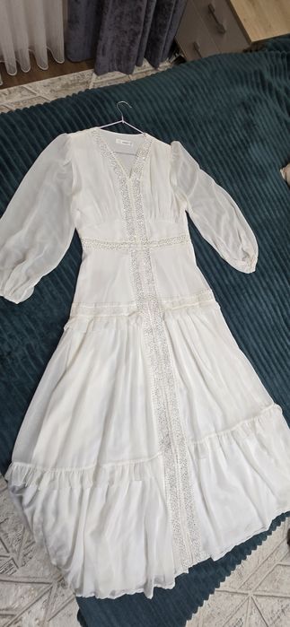 Продам новую платье турецкая