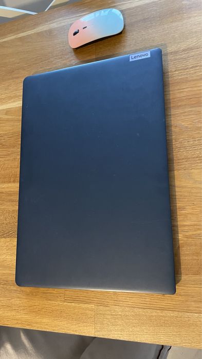 Laptop Lenovo IdeaPad 3 17ALC6 cu procesor AMD Ryzen™ 7 5700U,  17”
