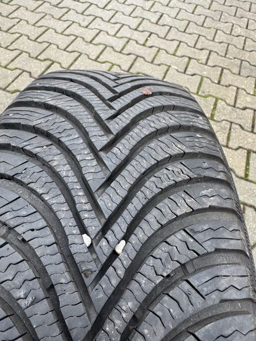 2 cauciucuri iarna 205/60/16 michelin 2018 6-7 mm foarte bune
