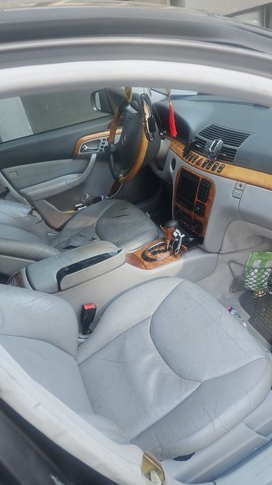 Vând Mercedes s class sau schimb cu cub de dubă