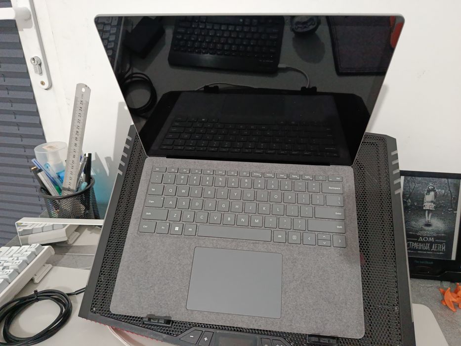 Microsoft surface 5 идеальное состояние