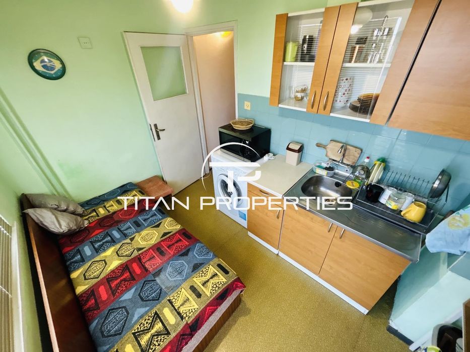 Дава се под наем Едностаен апартамент в Бургас, Възраждане - 45 кв.м за 255 € - Снимка #1