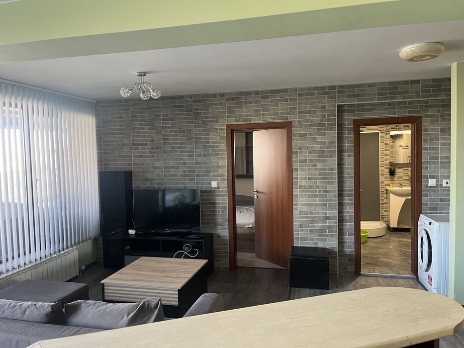 Продава се Двустаен апартамент в София, Студентски град - 96 кв.м за 7 €/кв.м - Снимка #2