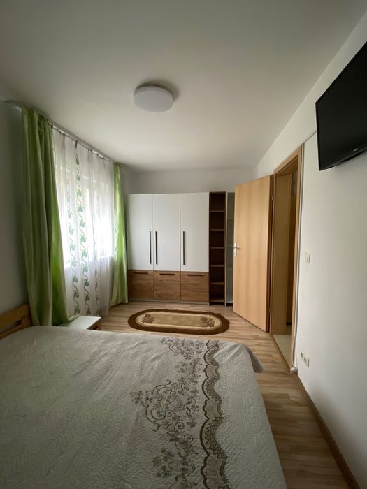 Închiriez apartament 2 camere
