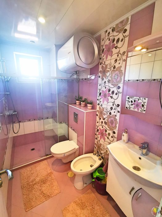 Дава се под наем Двустаен апартамент в Бургас, Център - 60 кв.м за 663 € - Снимка #10