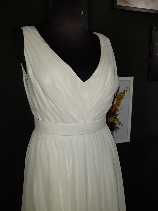 Vand rochie de mireasa