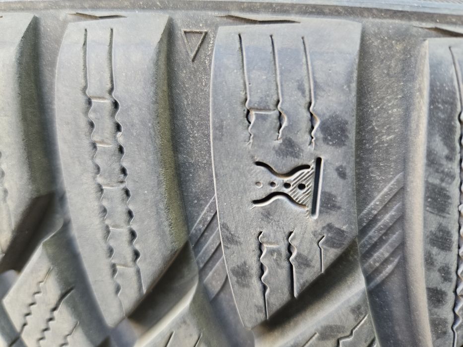 Зимни гуми KUMHO WINTERCRAFT WP72 245/35/19 и 265/35/19