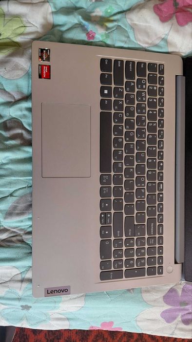Lenovo ideapad 1 15ALC7