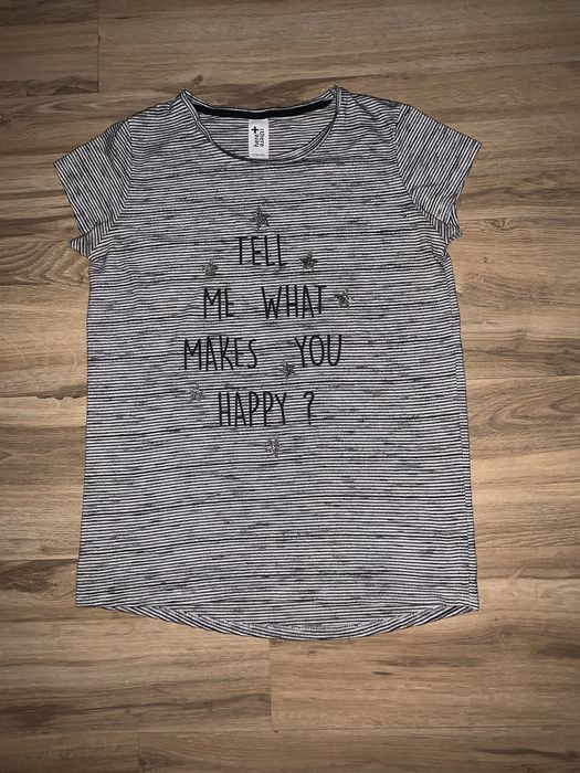 Tricou