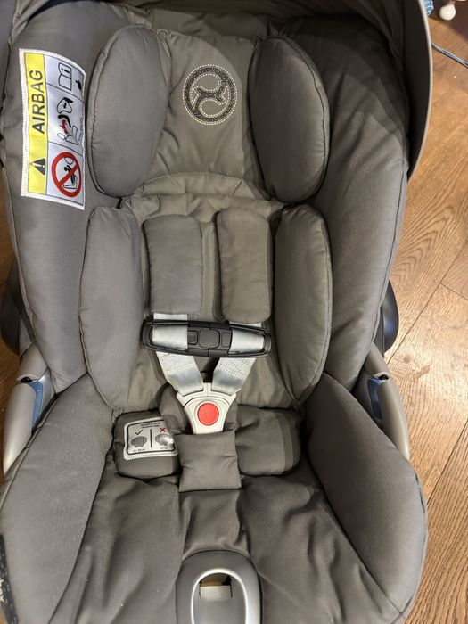 Cybex Cloud Z + въртяща се база