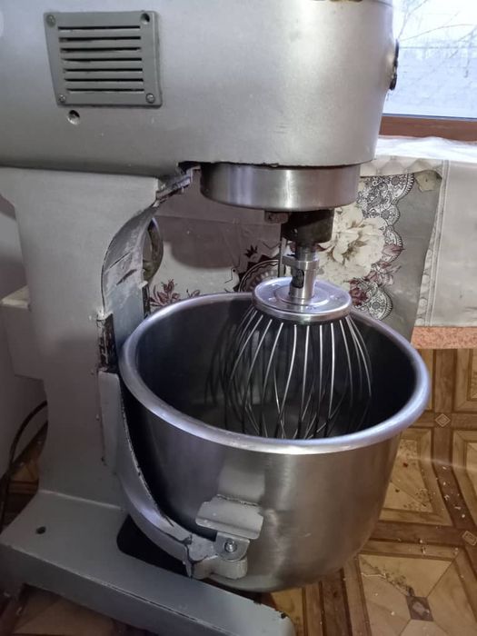 Pech elktironi sotiladi