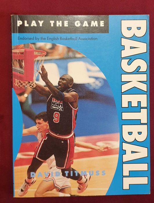 11 спортни енциклопедии, справочници