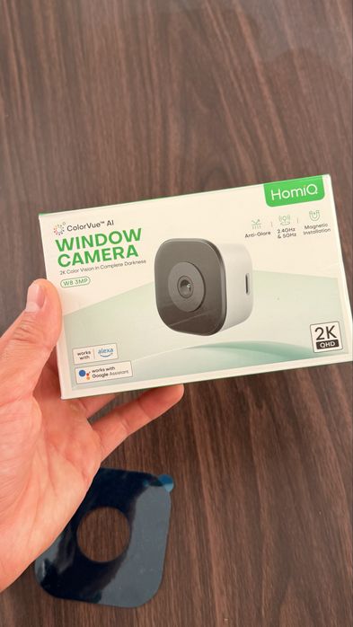 Camera de pus in geam 2k