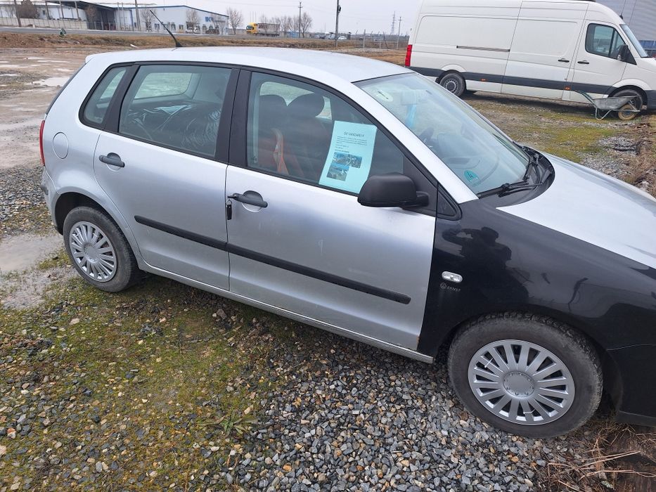 Vând Volkswagen Polo 1,2 benzină