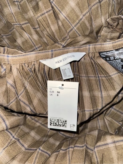 H&M(качественное лимитированная версия)юбка очень красивая
