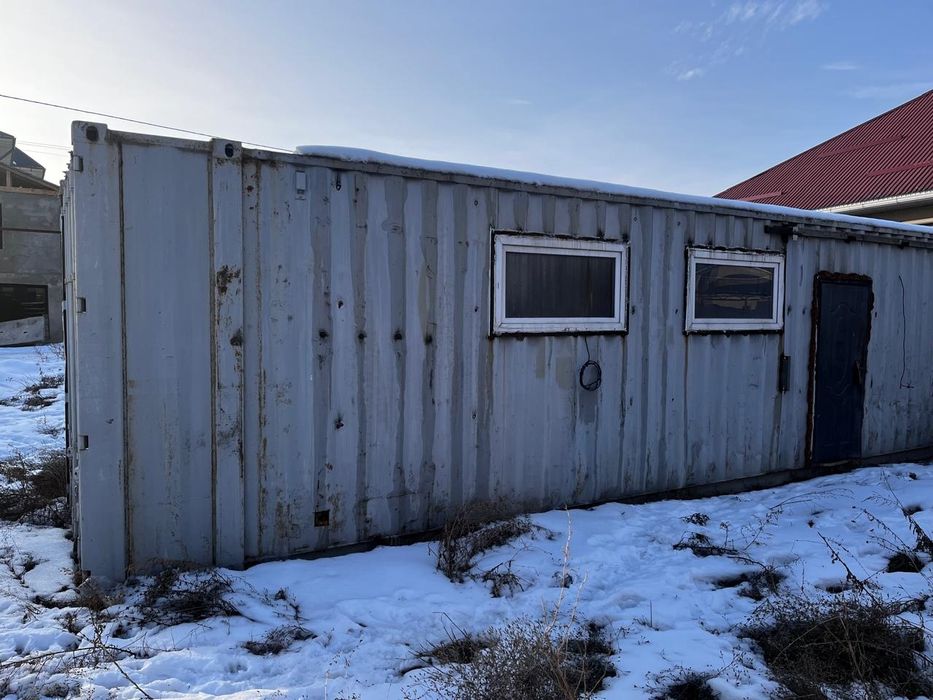 Продаётся утеплённые контейнеры