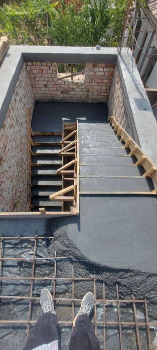 Uchastka kutaramiz. Fundamentdan Krishagacha.