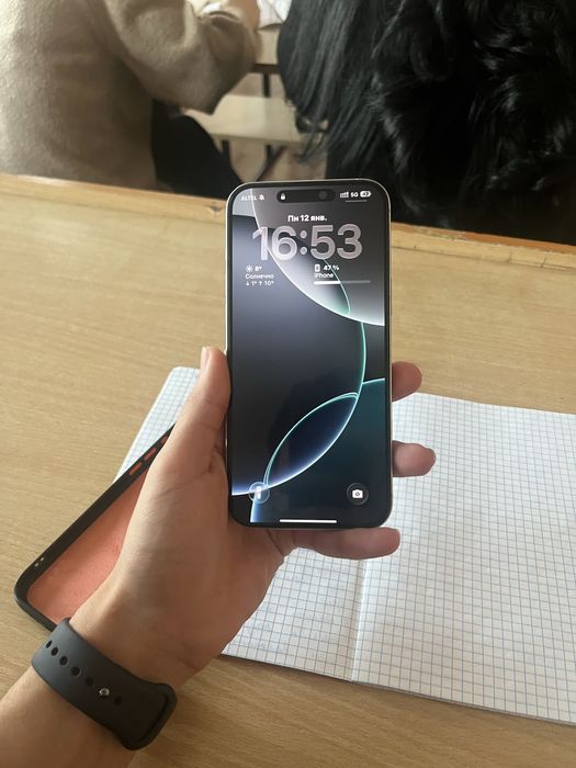 Айфон 16 про мах 256