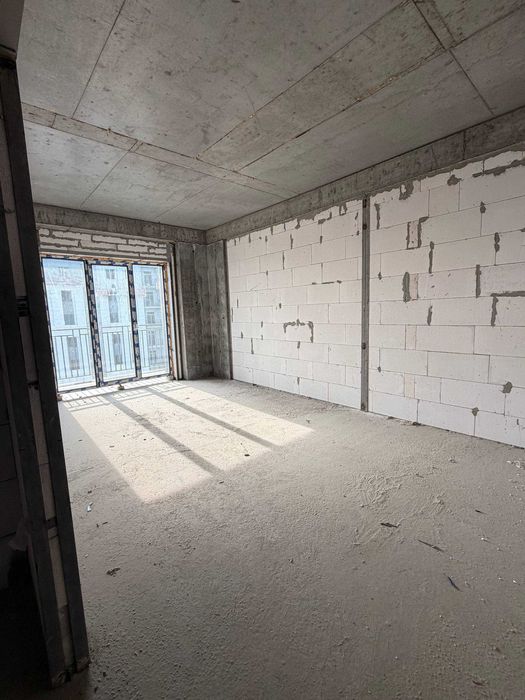 *Vegas Tower 3ком квартира.Коробка в центре 107м2,Шота руставелли