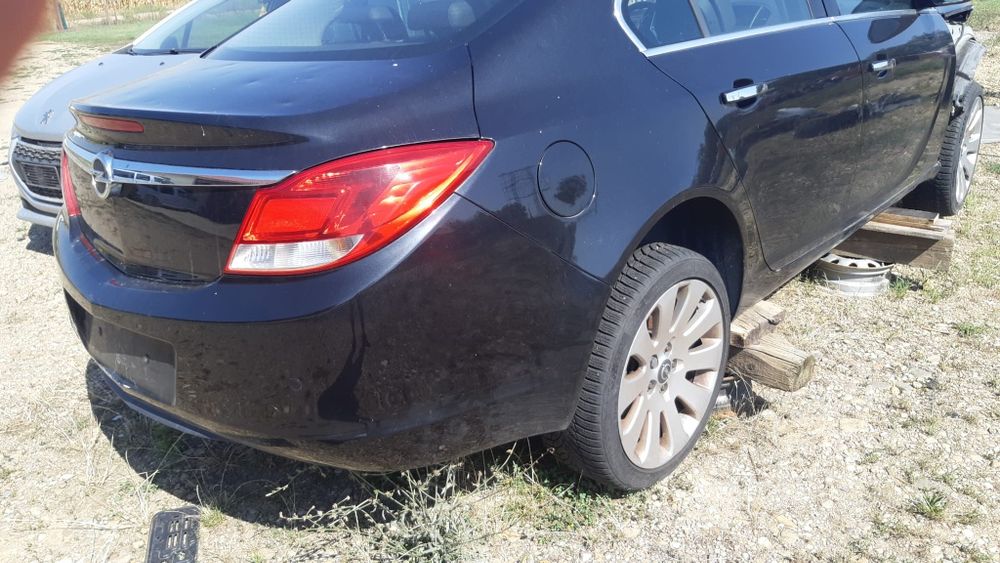 Piese opel Insignia 2.0 cdti 2010