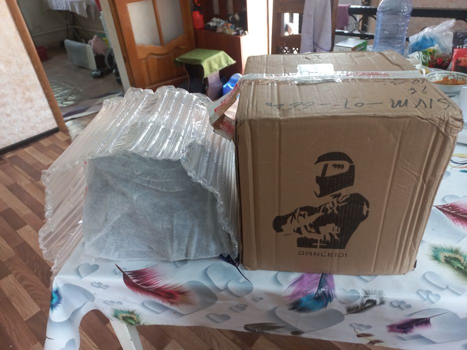 Мото шлем ХИЩНИК