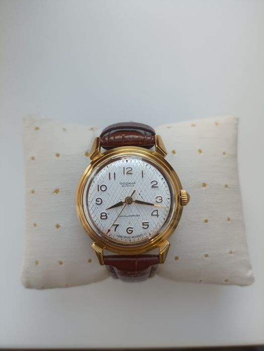 Продам часы СССР