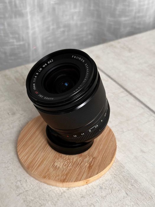 Obiectiv foto Fujifilm XF 18mm f/1.4 R LM WR