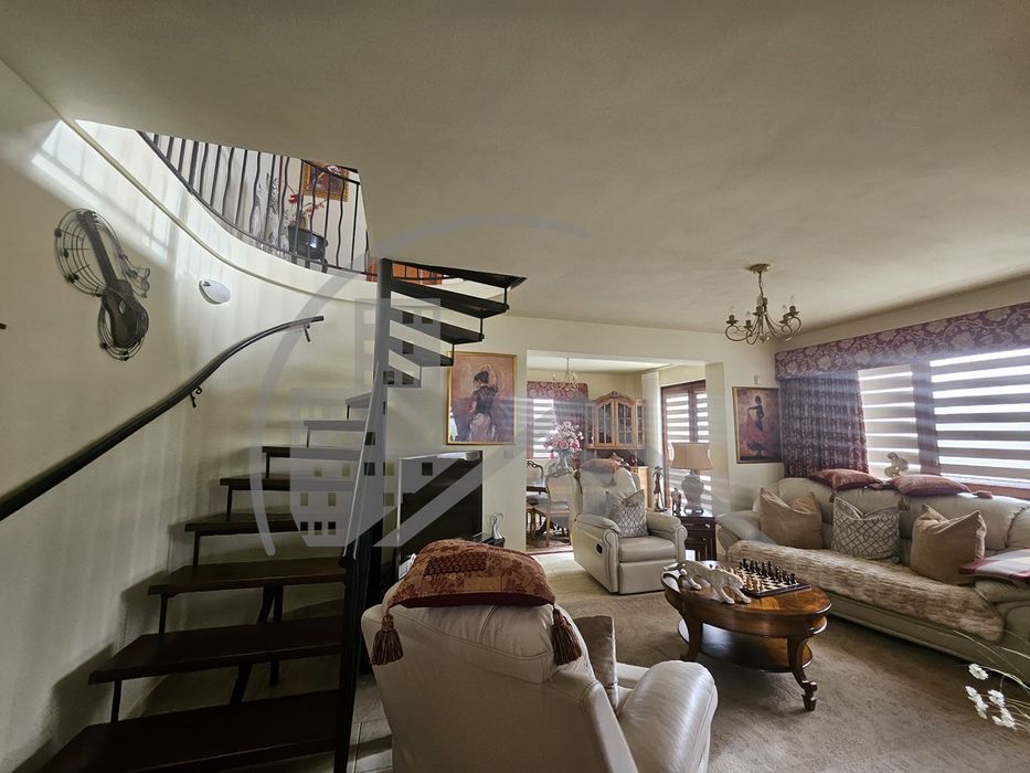 Прекрасен дом на 20 минути от морето