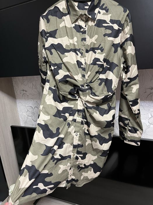 Rochie verde militar