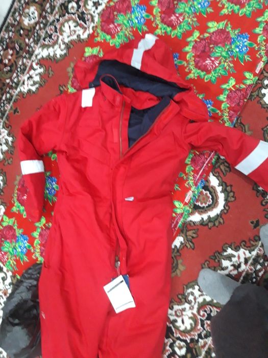 Продам спецодежду