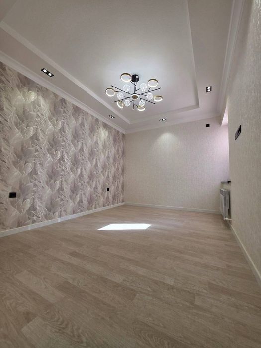 Продается евро Коттедж Карасу 6 1,2 соток 2 уровня 6 Комнат