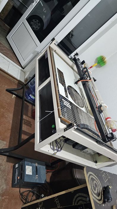 Лазерный станок. Lazer uskuna. Почти новое.