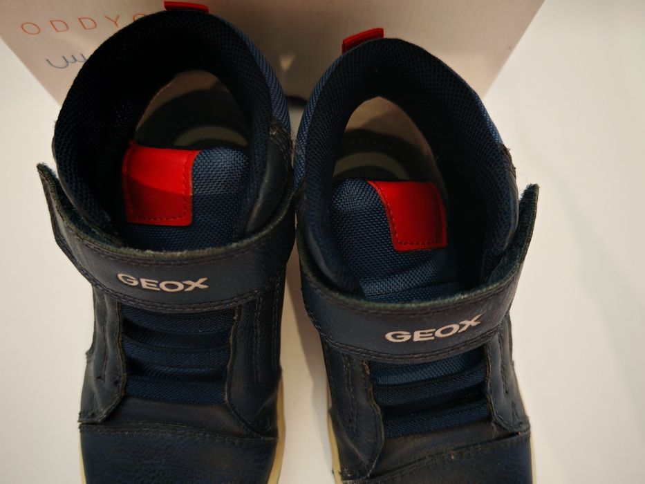 Тънки боти GEOX 26 номер