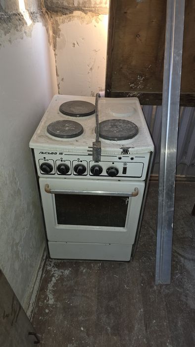 Электро плита б/у