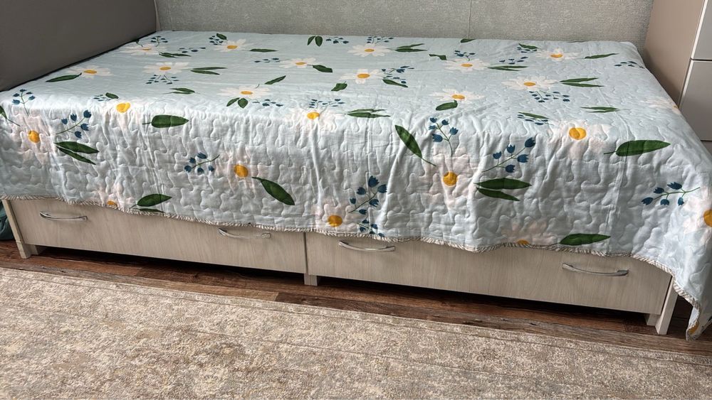 Продается односпальная кровать