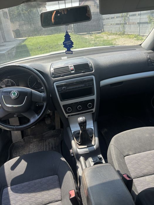 Vand bord complet skoda octavia 2 facelift