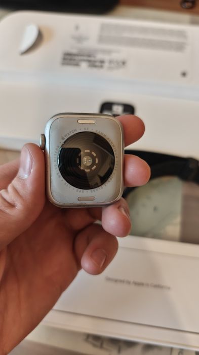 Apple watch se (2nd gen) 44mm