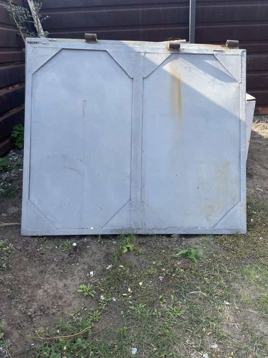 Продам  железные  ворота