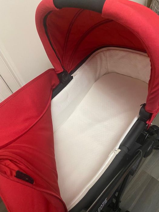 Коляска 2 в 1 отличное состояние