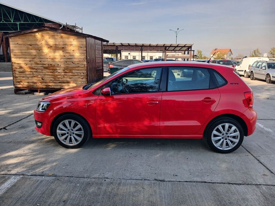 Volkswagen polo 12mpi 75cp BENZINĂ