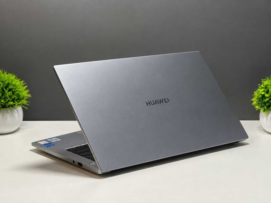 Ноутбук Huawei i5-1135G7 · 8/512 ГБ · 14",