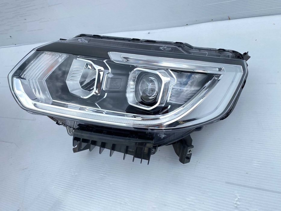 Far stanga complet Renault Alaskan 2020+ Led Pure Vision nou original