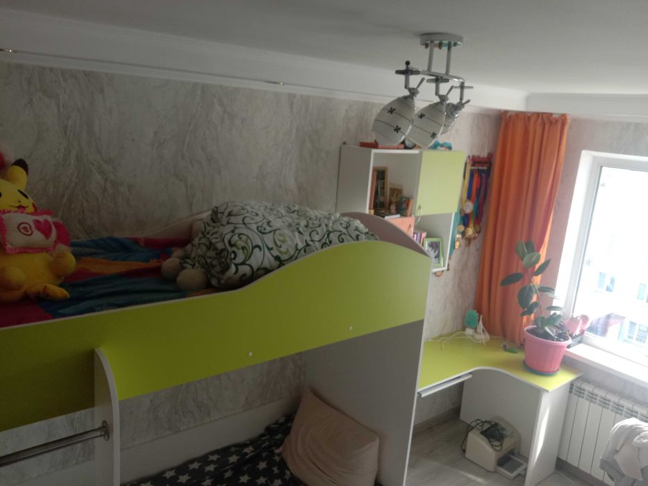 Продам детскую стенку